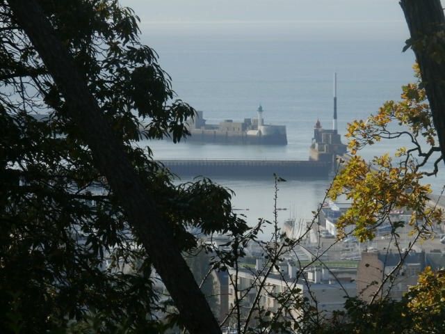 F5 dernier étage vue mer 